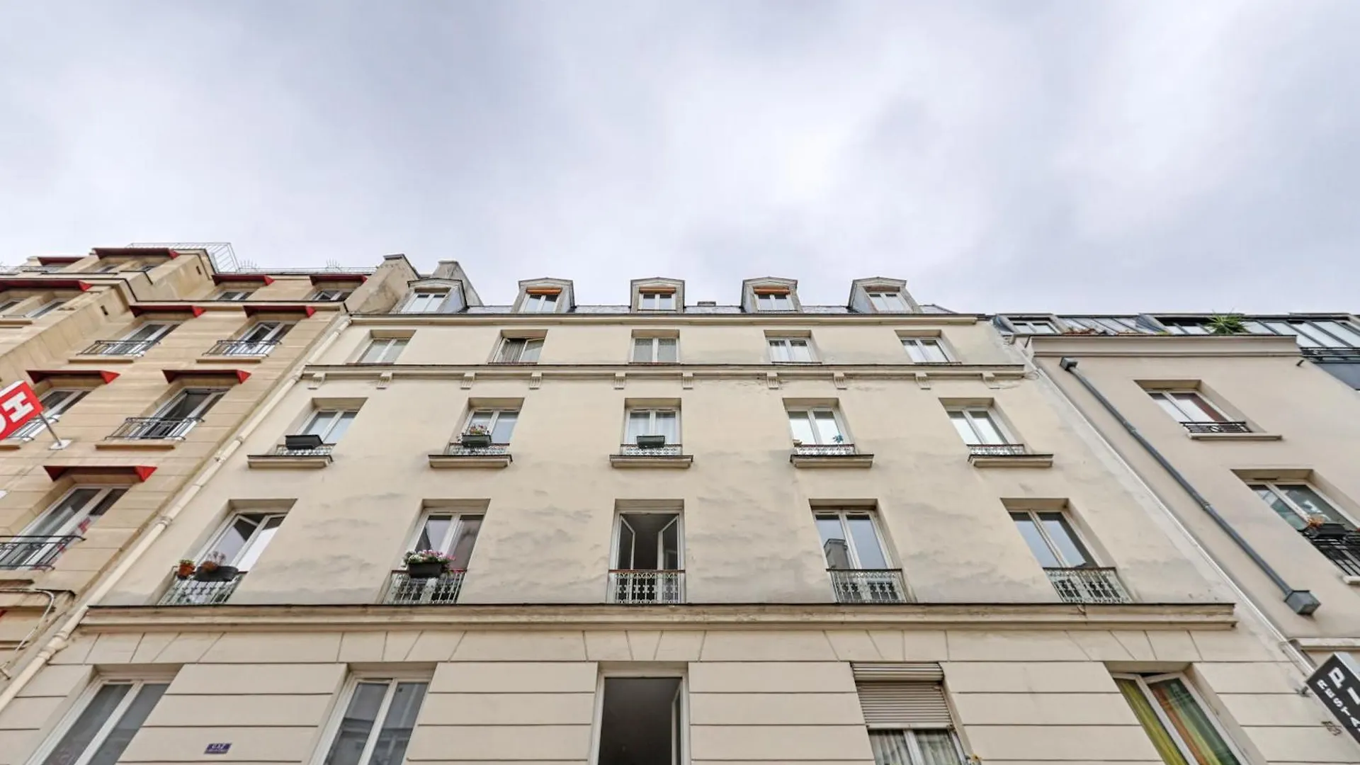 Montmartre Seveste II Magnifique Appartement 2Br Parijs Frankrijk