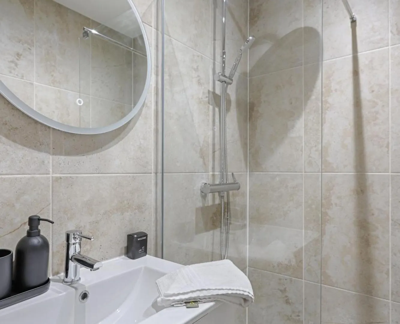 Montmartre Seveste II Magnifique Appartement 2Br Parijs Frankrijk